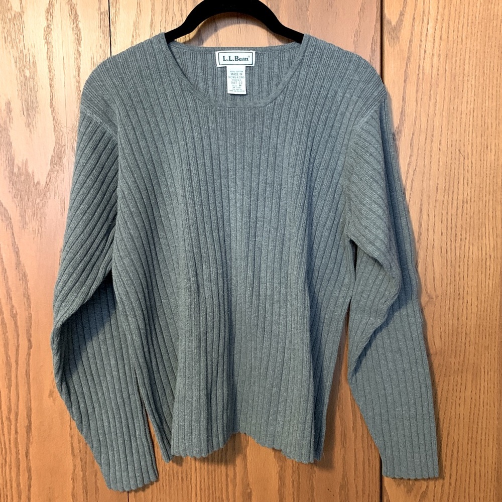 LL Bean ribbed gray sweater